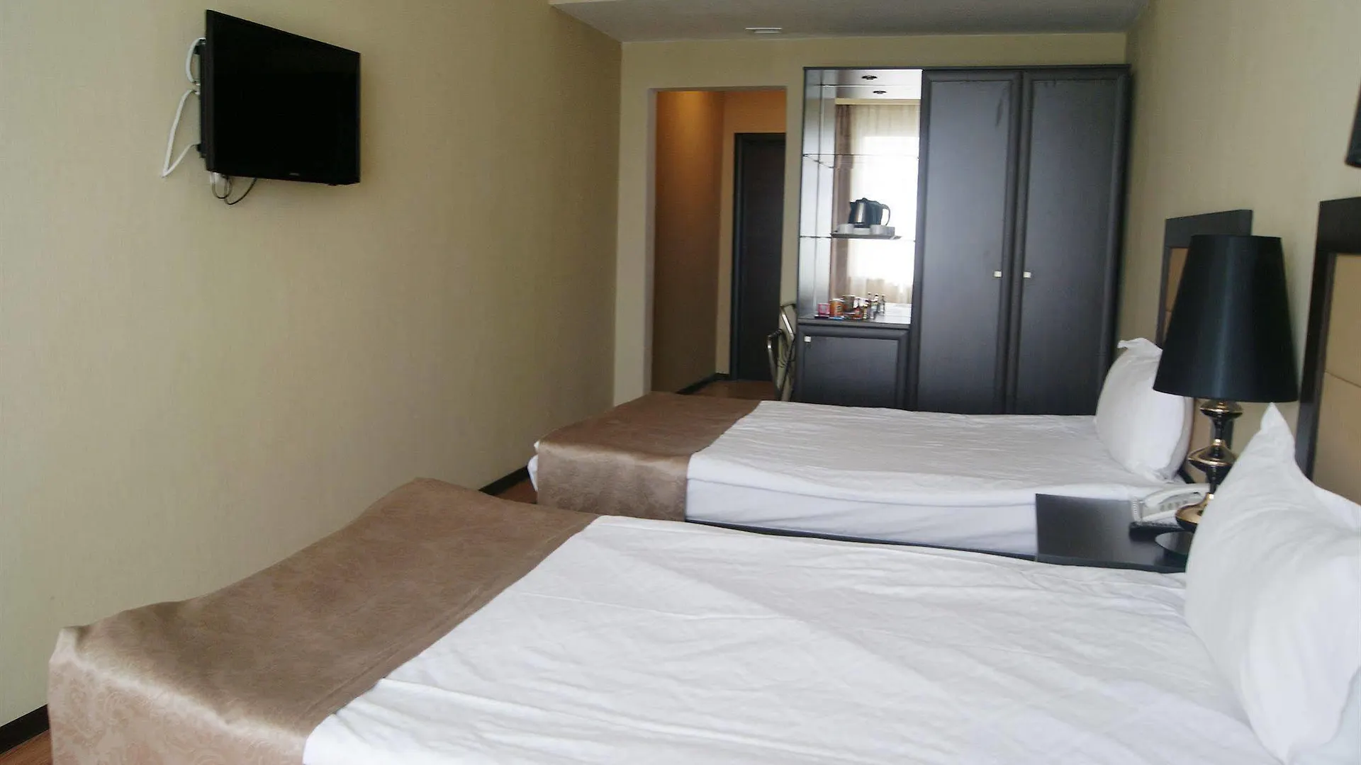 Reikartz Park Astana Ex-Royal Park Hotel & Spa Αστάνα